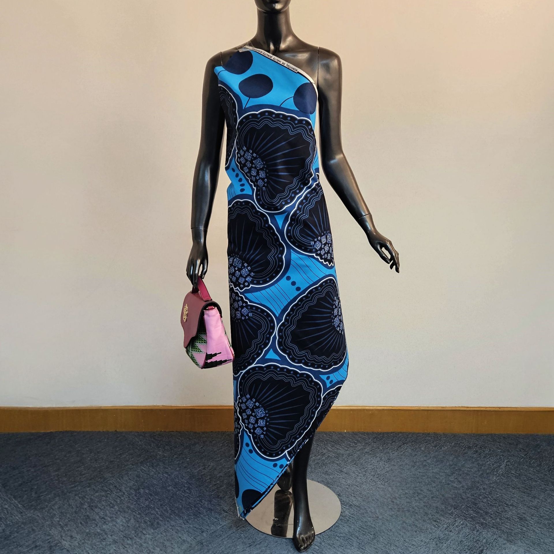 Sewing Batik Fabric - Black Printed Blue Cotton African Wax