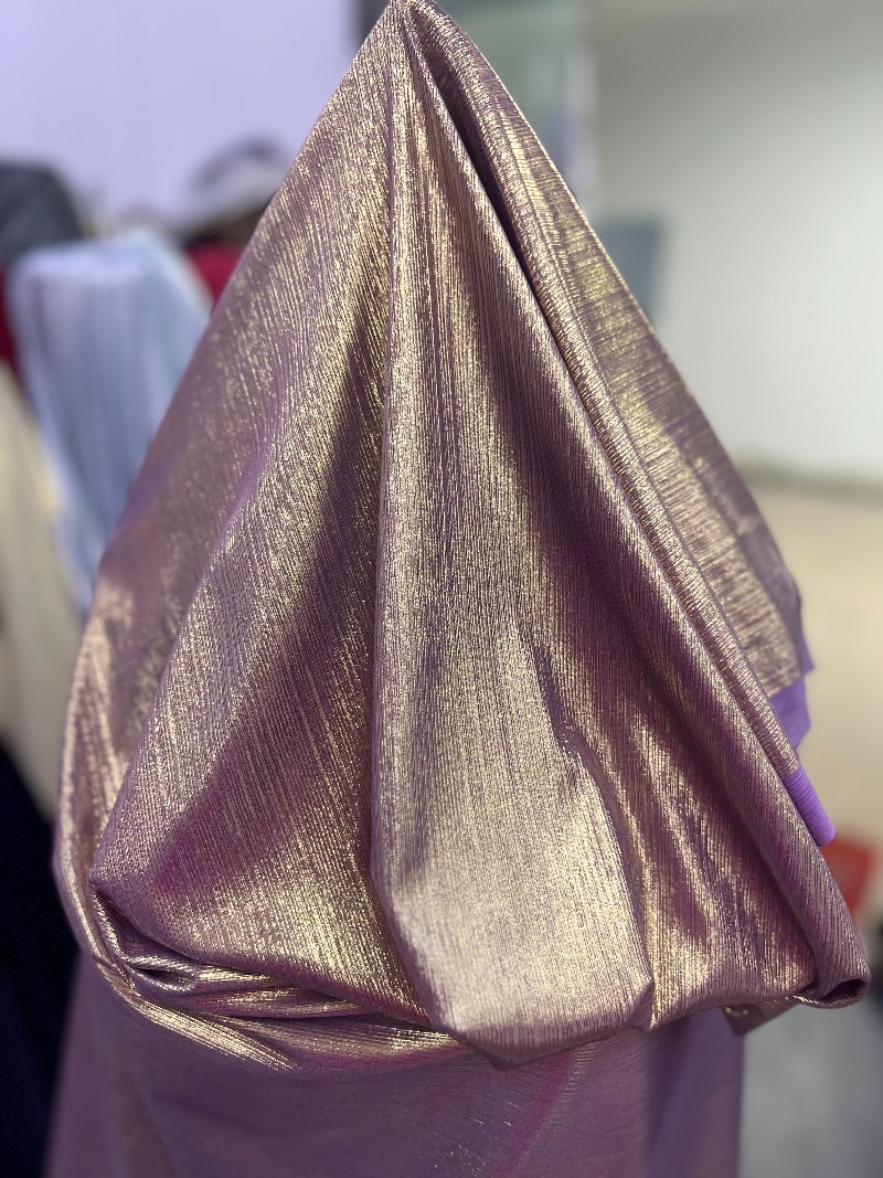 Liquid Gloss Beauty Silk Fabri - Textile And Sewing Materials 评论和价格