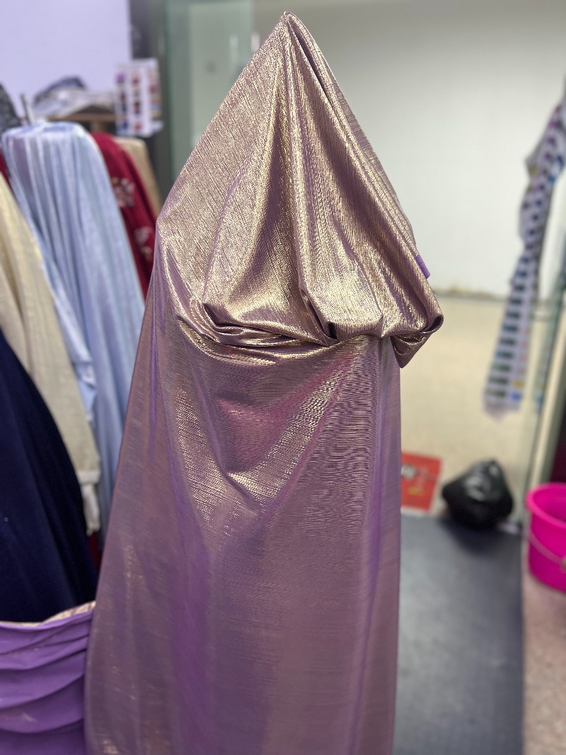 Liquid Gloss Beauty Silk Fabri - Textile And Sewing Materials 评论和价格