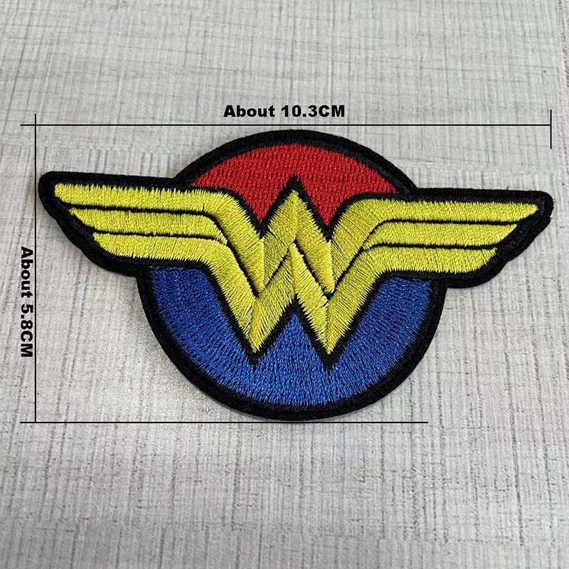 W Alphabet Letter Embroidered  - Velcro Sew On 评论和价格